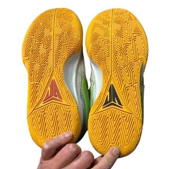 Nike Air sneakers JA 1 Family Trivia Ja Morant basketball shoes M sz 9 W sz 7 - Picture 5 of 9